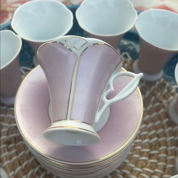 Elegant Vintage Pink and Gold espresso Cup Set set of 12. Designed by Yedi. - Picture 5 of 7